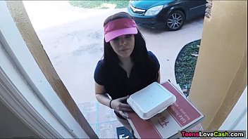 Domino Pizza Delivery Girl Porn