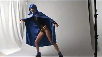 Raven Cosplay Erotica