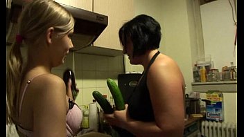 Pepper In Anal - Extreme Fisting Vegetable