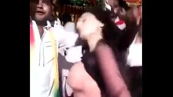 Nargis Hot Mujra