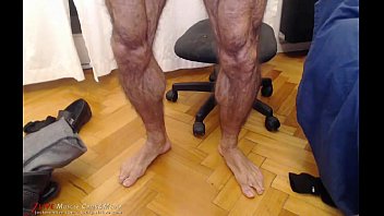 Gay Bodybuilder Hairy