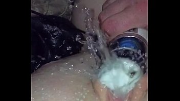 Stunning Girl Brings Dude To Ejaculation