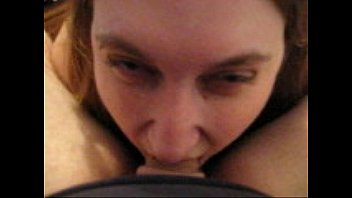 Hot Webcam Girl Dildos Her Pussy To Orgasm