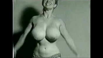 Nude Bouncing Tits Gif