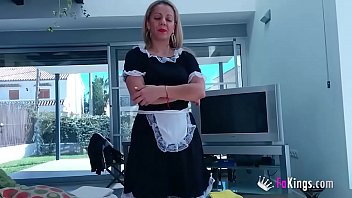 Cleaning Lady Porno Video