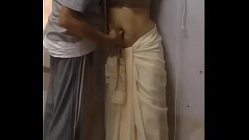 Hot Navel Seduction