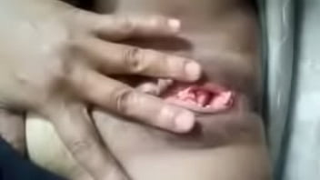 Girl Gets Pussy Spread And Fingered