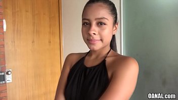 Maria Antonia Alzate, Colombienne De 18 Ans, Prend Une Grosse Bite Par Voie Orale