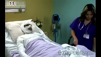Beautiful Nurse With Hot Big Booty Gets Tongued By Black Doctor