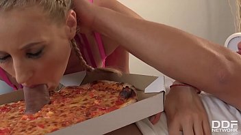 Pizza Cum Sex Porn