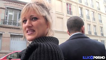 Francaise Cougar Blonde Veut De La Bite Porn