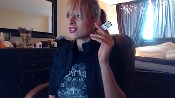 Sandi Smoking 3 Brown Cork Cigarettes Request