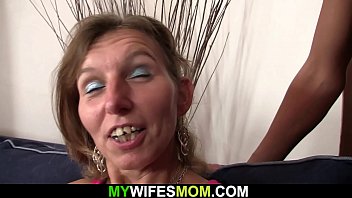 Video Porno Vieille Femme Bronzee