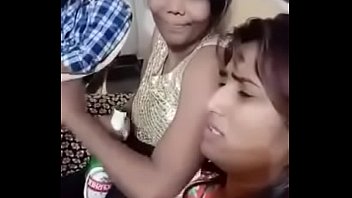 Comendo índia