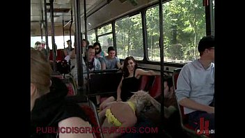 Blonde Amateur Showing Bj Talents In The Sex Bus