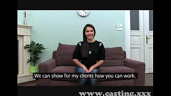 Casting Hot Italian Babe En Interview