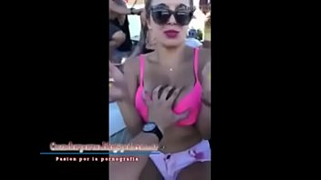 Porn Chica Arriba En La.Cama