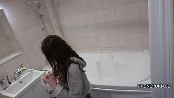 Shower Time Voyeur Porn