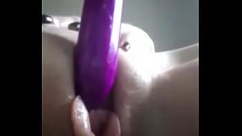 Sexo gostoso com vibrador