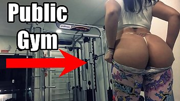 Porn Femme Gym Public
