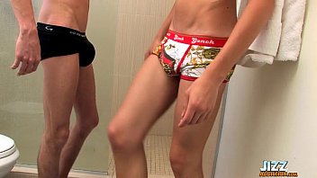 Twinks Swapping Blowjobs