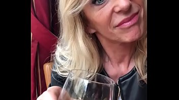 Blonde Mature French Coloc Porn