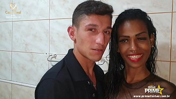 Morena Morena Leona Senna Baise Délicieux Avec Surfer Cariocaa À Prime Party