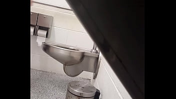 Toilet Porn Cam