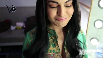 Veena Malik Sex Clip