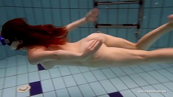Hot Swimmers Naked