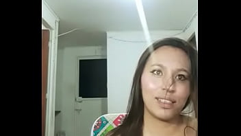 Preciosa Jovencita Se Masturba Por Webcam