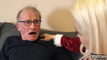 School Girl Licking Vs Old Men Porns