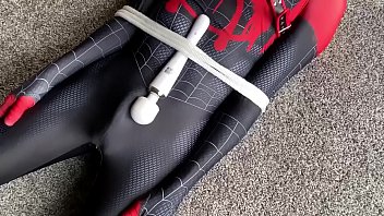 Spiderman Hard Gay Porno