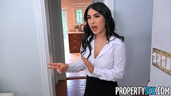 Real Estate Agent Kirsten Lee Shamelessly Fucks Black Client
