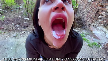 Outdoor Blowjob And Mouthful