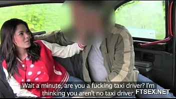 Blond Amateur Gets Oralsex From Taxi Driver