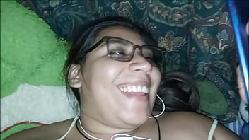 Elle Regarde Un Film Porno Lesbien Et Je La Baise