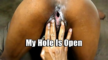 Ebony Open Vagina
