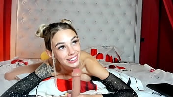 De L'éMission En Direct Chaturbate Hotfallingdevil. Gicle Dur Sur Tout Le Corps Et Bj