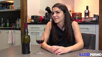 Valentina Nappi, Italienne Sexy, Voit Défiler Les Bites Françaises