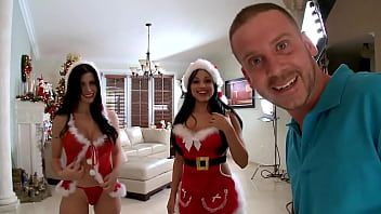 A Christmas Orgy Full