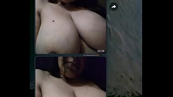 Femme Pucel Qui Montre Leur Chat Porno