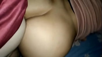 Me Cachant De Mon Mari Je Baise Avec Mon Voisin