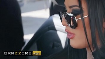 Katrina Jade & Xander Corvus In Drive Me Wild - Brazzers