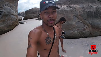 Foda na praia de nudismo