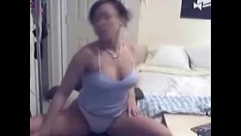 Big Black Booty Shaking Ebony Girlfriend