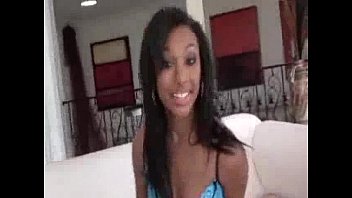 Black Haired Chick Gets Fingered And Sucks Dick
