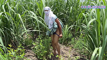 Casada fodendo com tratorista ristade tabatinga no canavial