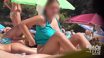 Beach voyeur tits