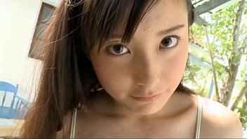 Gravure idol nude